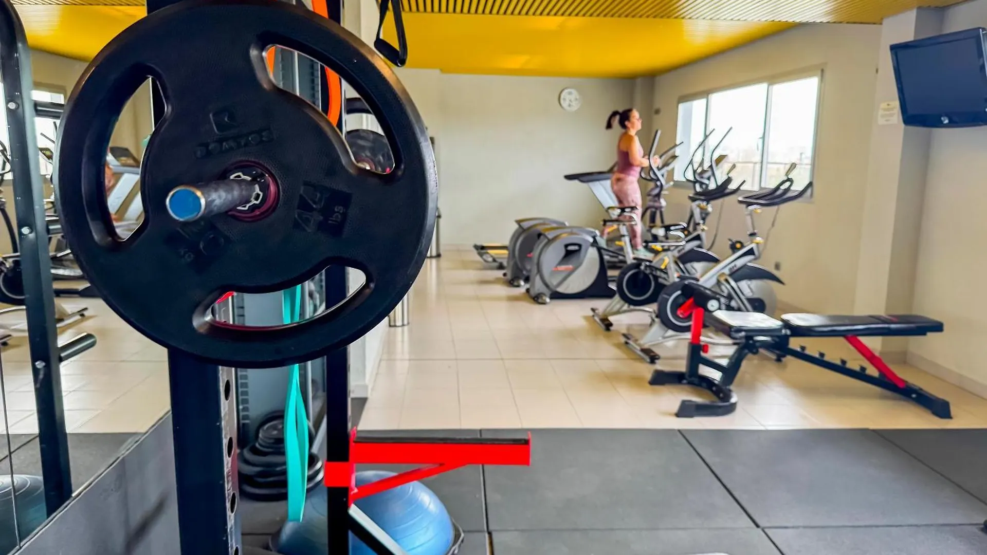 Sercotel Jardines de Uleta Suites Vitoria